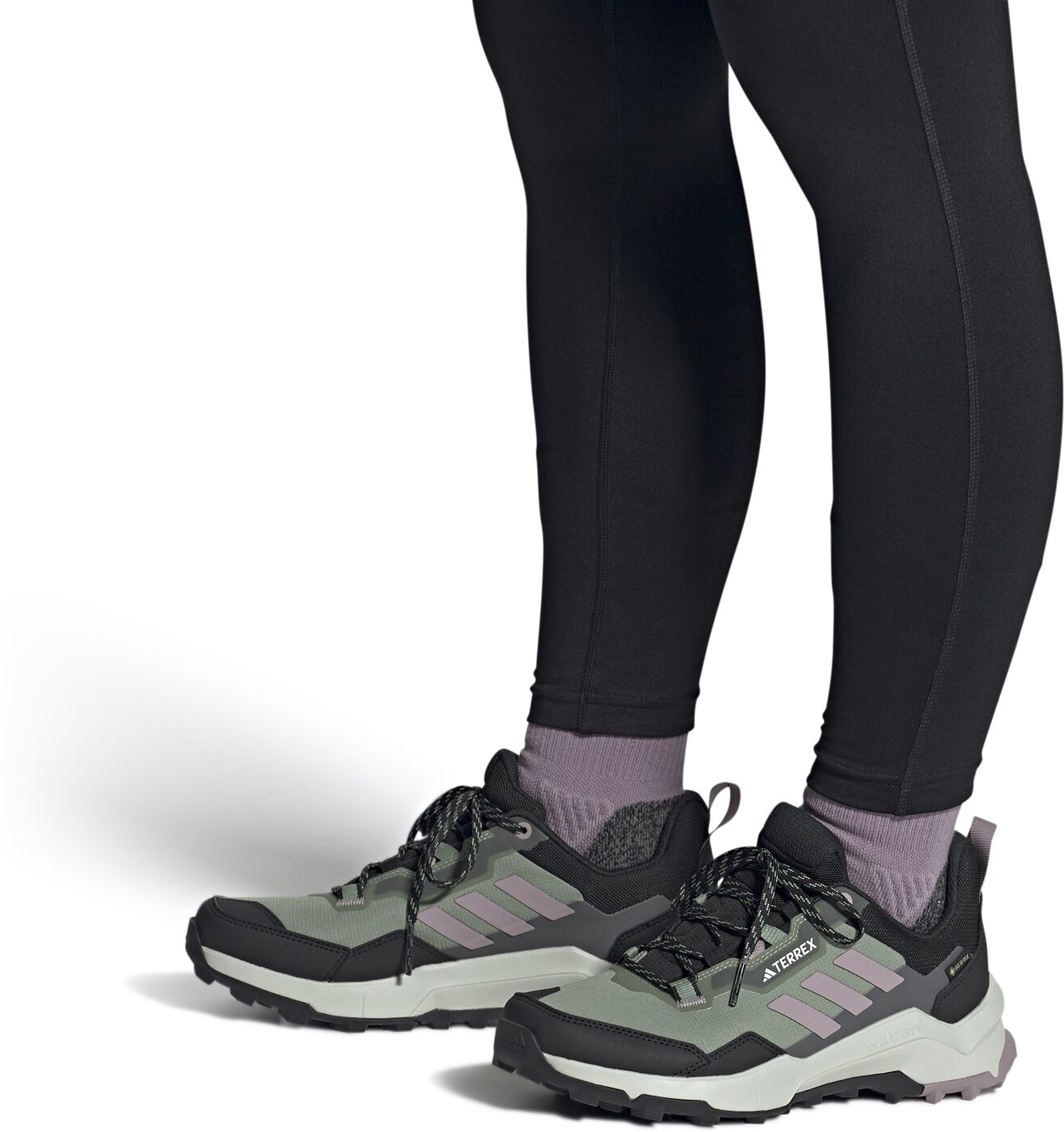 ADIDAS - TERREX AX4 GTX W SILGRN/PRLOFI/CBLACK – Bild 5