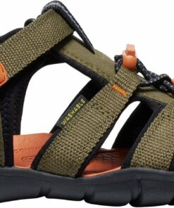 KEEN - SEACAMP II CNX Y-DARK OLIVE/GOLD FLAME DARK OLIVE/GOLD FLAME