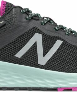 NEW BALANCE - WTARIS B BLACK