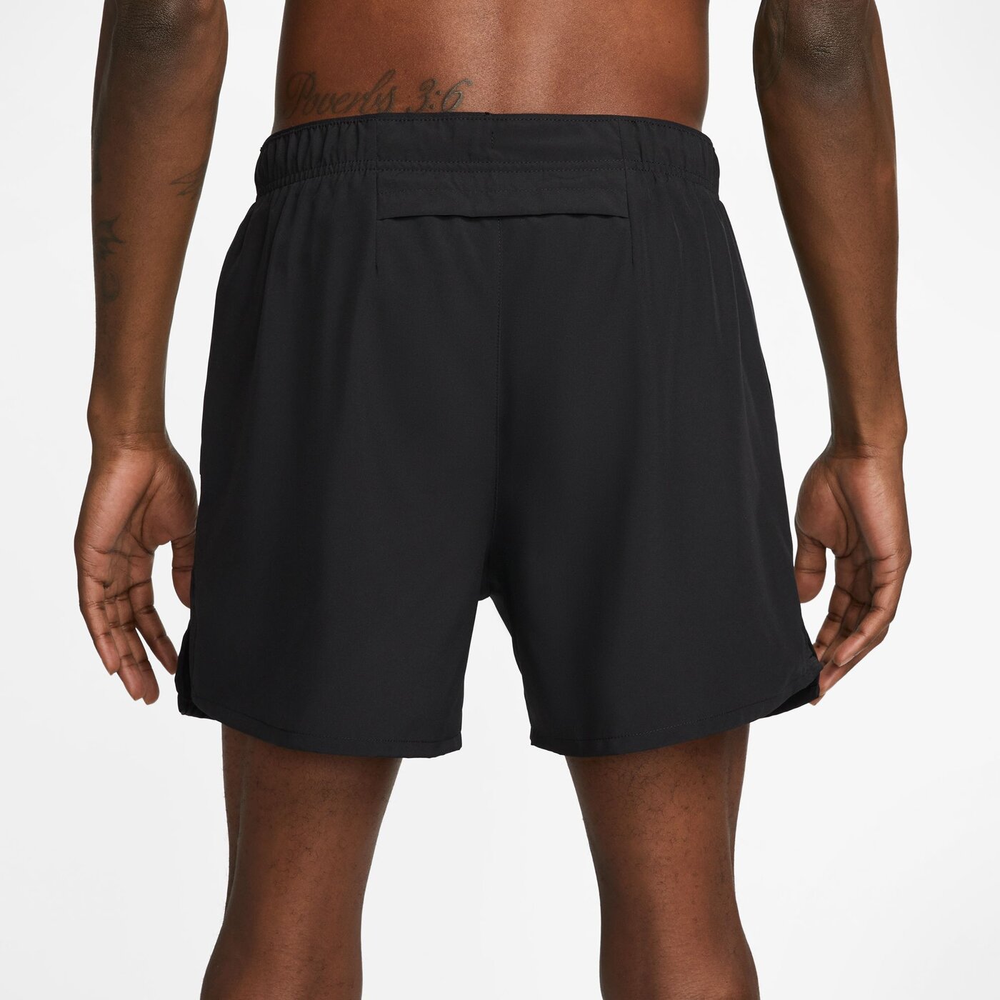 NIKE - M NK DF CHALLENGER 5BF SHORT BLACK/BLACK/BLACK/REFLECTIVE S – Bild 2