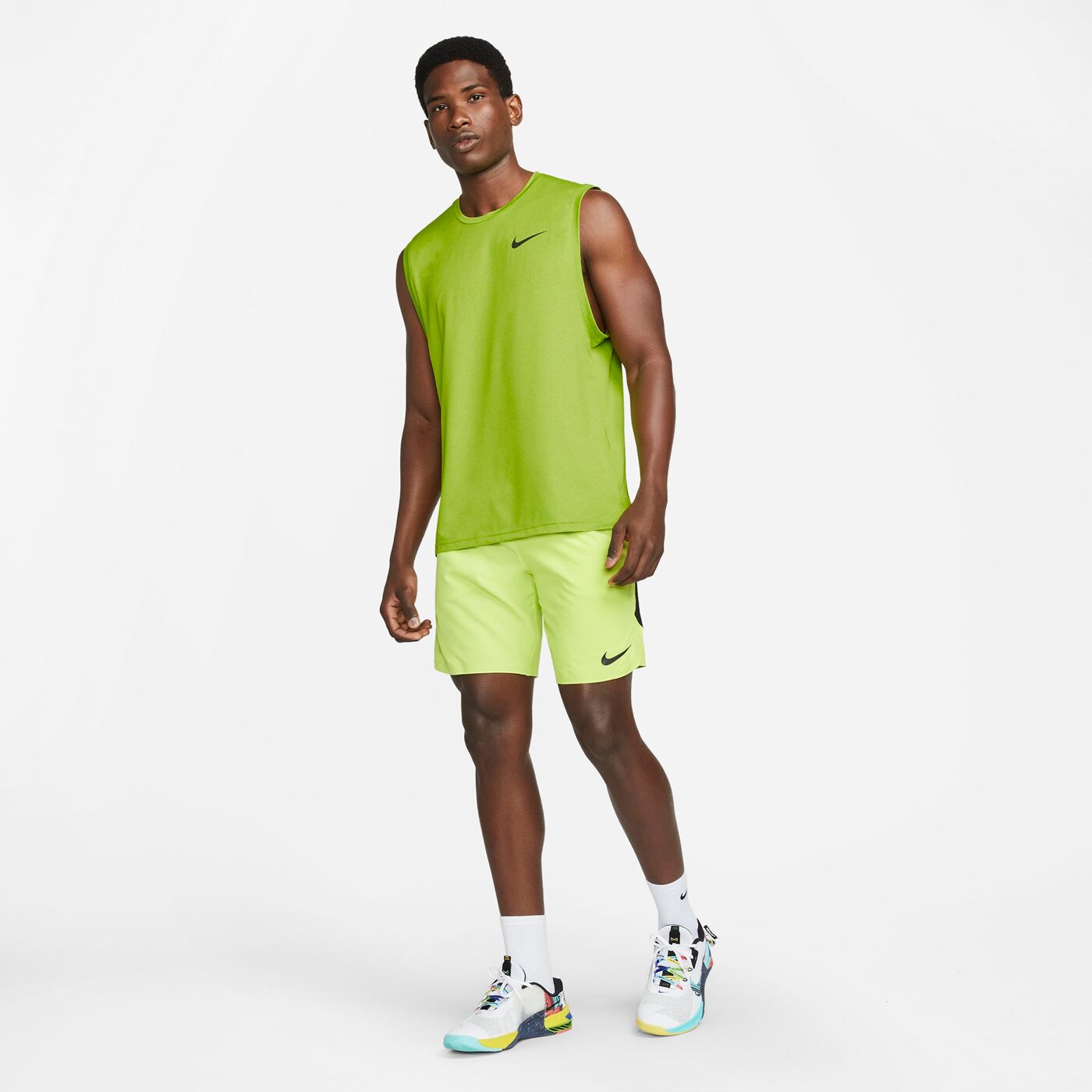NIKE - M NP DF HPR DRY TOP TANK CHLOROPHYLL/ATOMIC GREEN/HTR/B – Bild 3