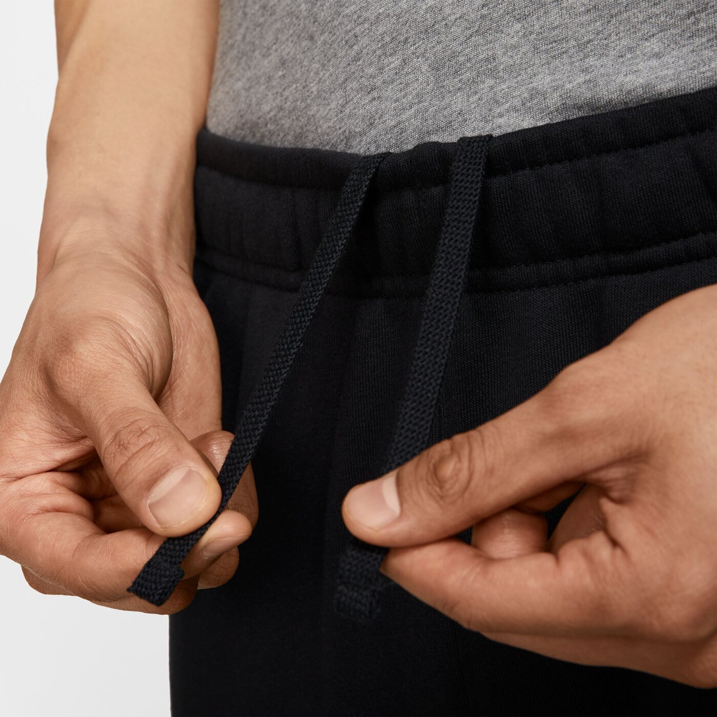 NIKE - M NSW CLUB JGGR FT BLACK/BLACK/WHITE – Bild 8