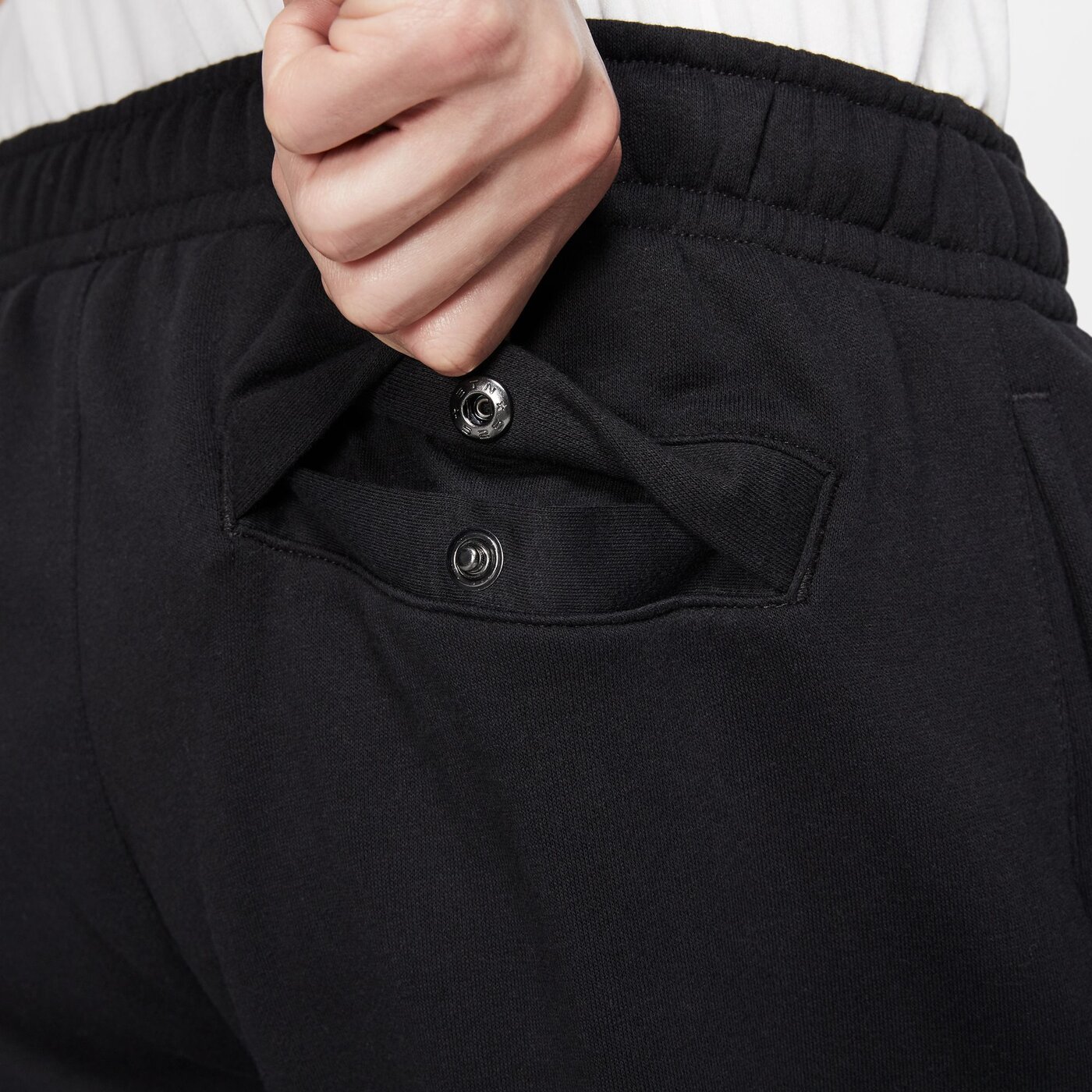 NIKE - M NSW CLUB PANT CF BB BLACK/BLACK/WHITE – Bild 9