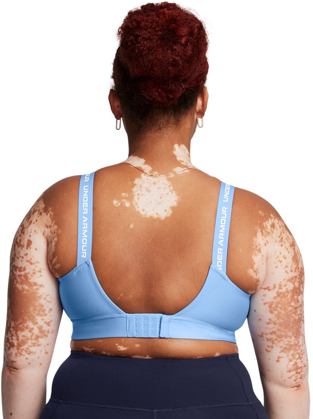 UNDER ARMOUR - UA INFINITY MID BRA HORIZON BLUE – Bild 7