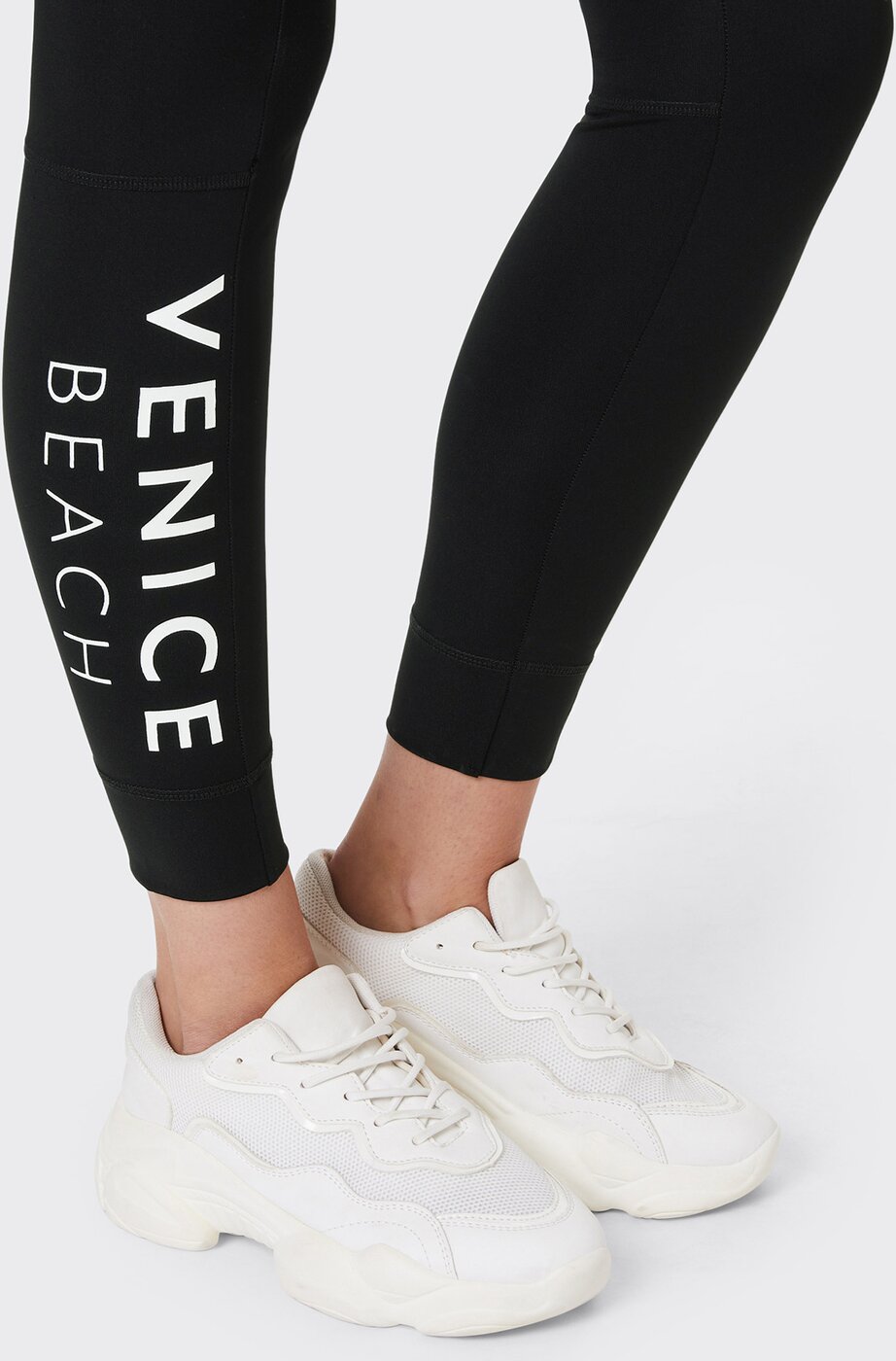 VENICE BEACH - VB_Romina DCFL 01 Pants 1/1 BLACK_SUNSHINE – Bild 6