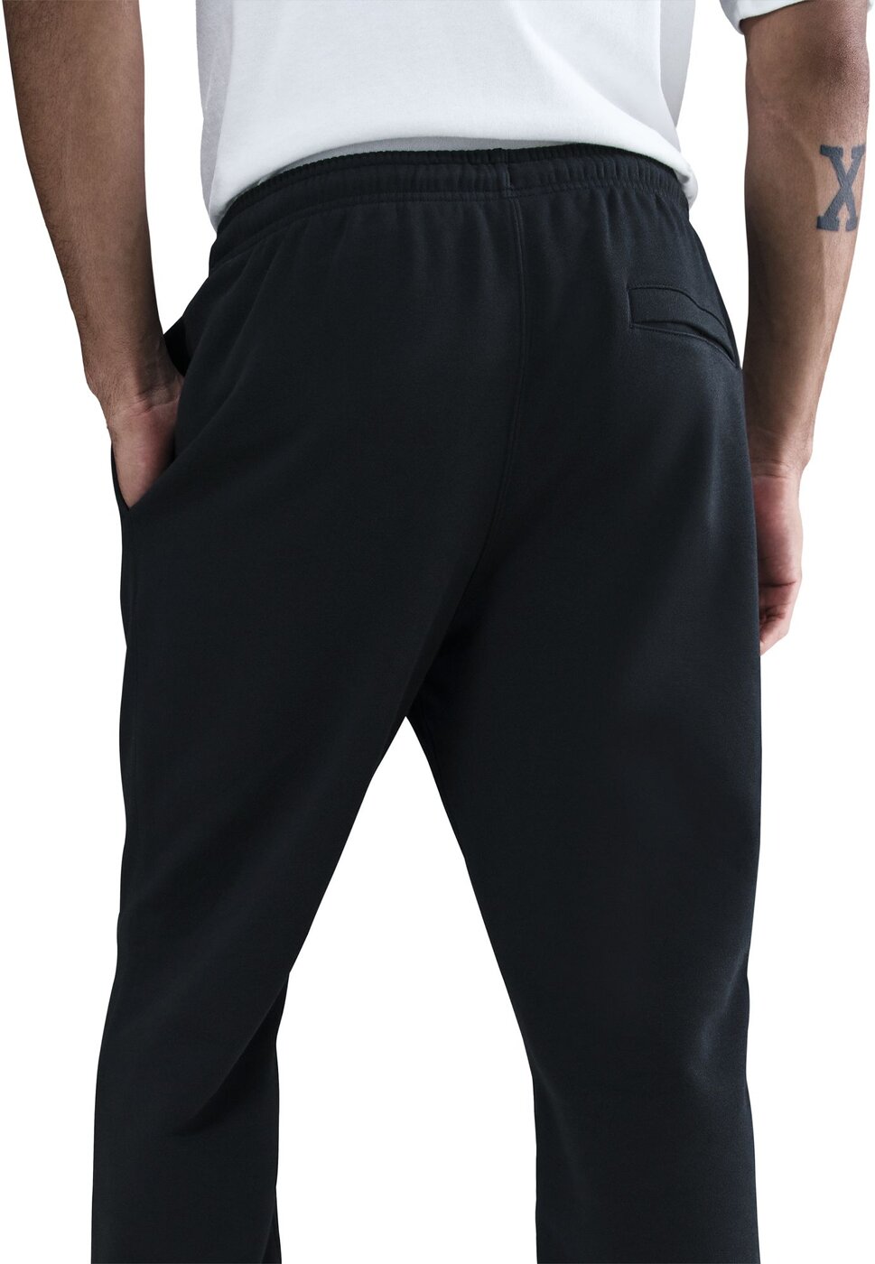 NIKE - M NK CLUB BB JOGGER BLACK/BLACK/WHITE – Bild 8