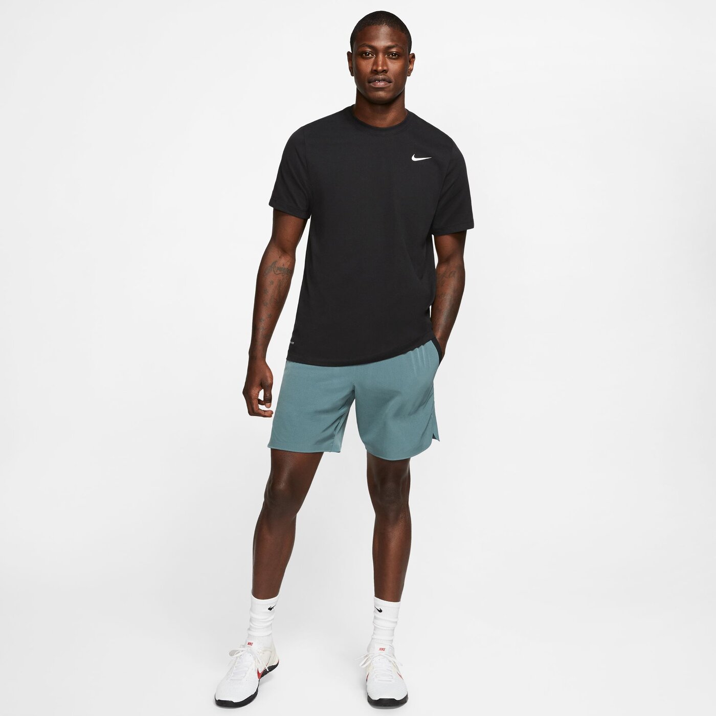 NIKE - M NK DF TEE DFC CREW SOLID BLACK/WHITE – Bild 3