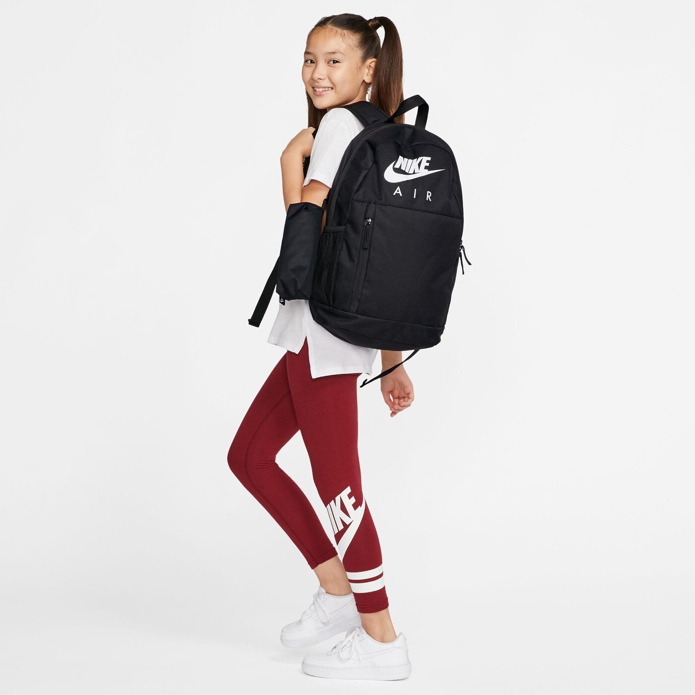 NIKE - Y NK ELMNTL BKPK GFX BLACK/BLACK/WHITE – Bild 5